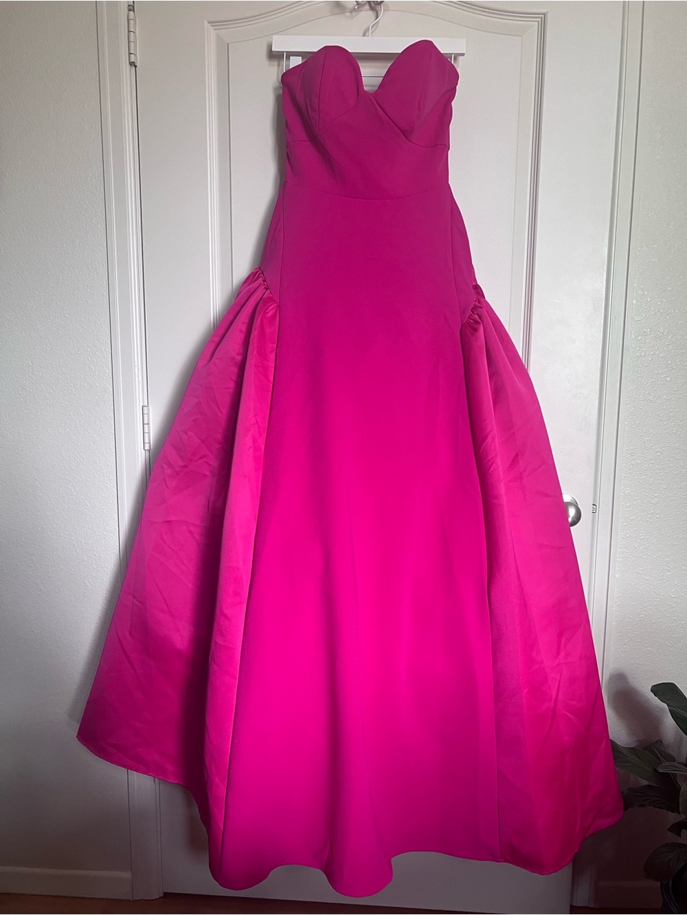 IEENA FOR MAC DUGGAL
Pink Strapless Crepe Ball Gown With Satin Skirt 21240 - Picture 7 of 8